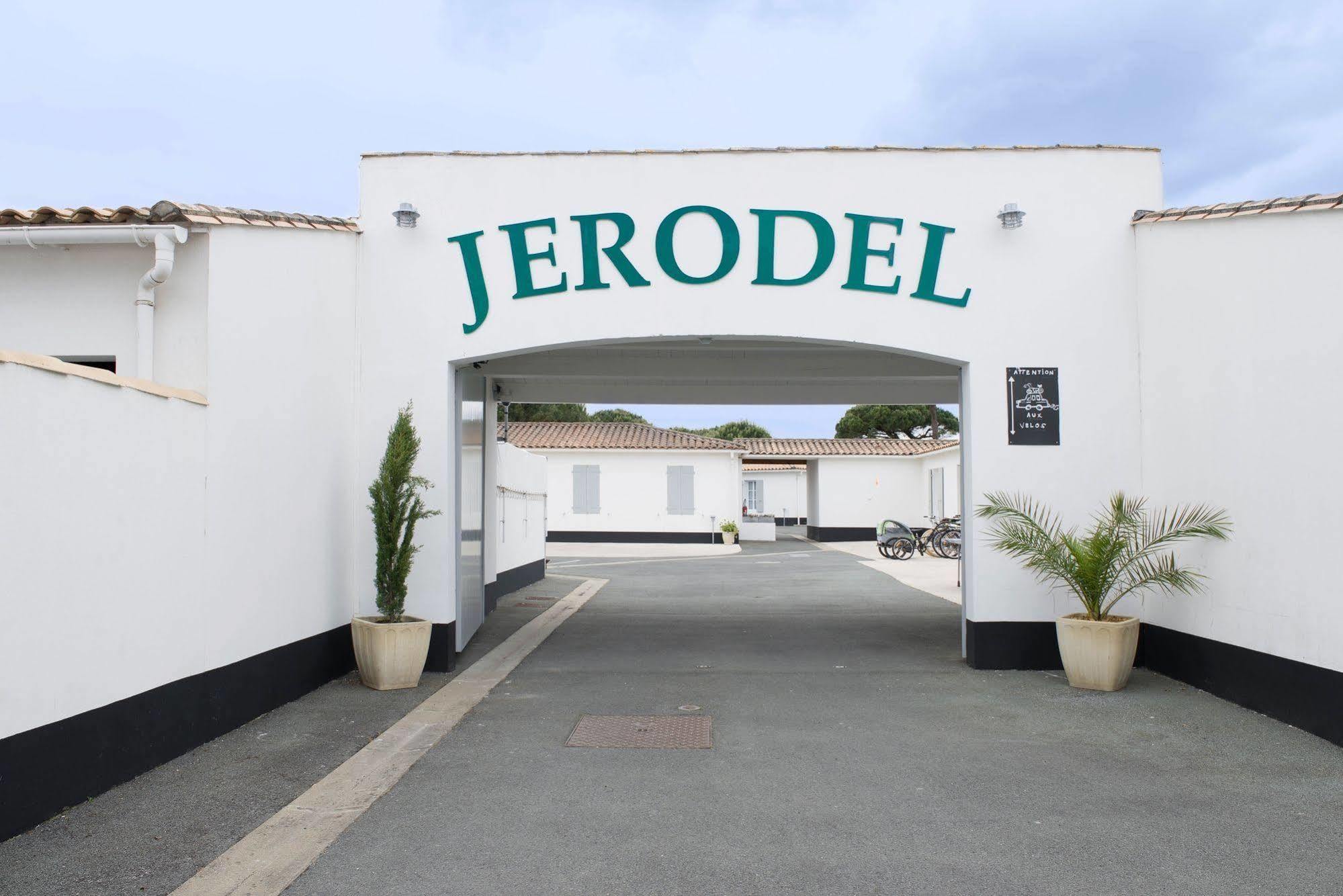 Hotel Jerodel Le Bois-Plage-en-Ré Exterior photo