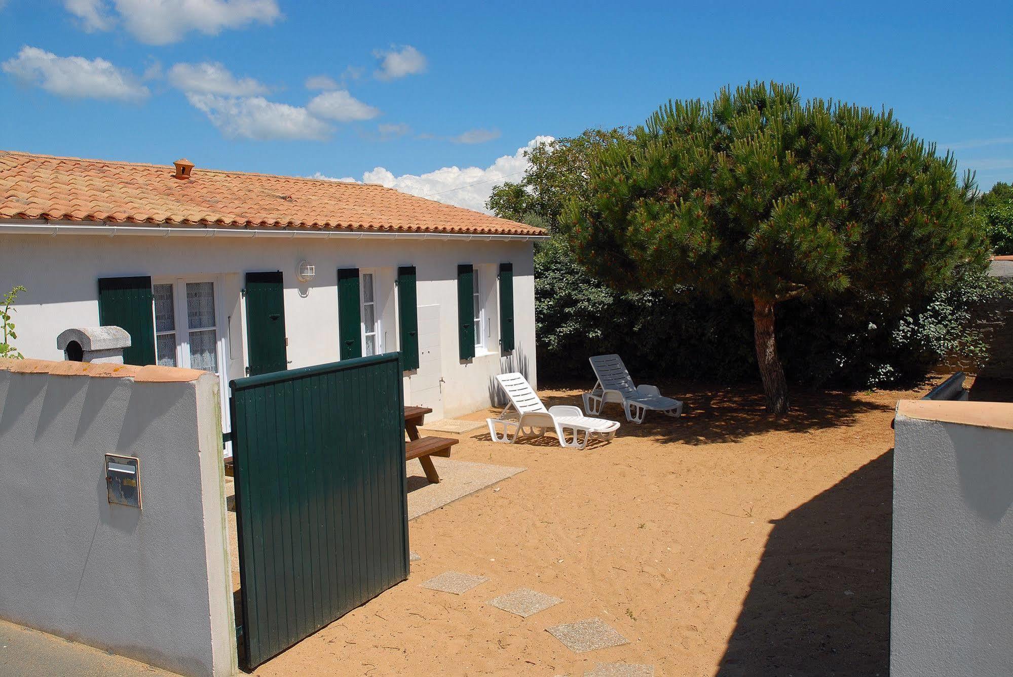 Hotel Jerodel Le Bois-Plage-en-Ré Exterior photo